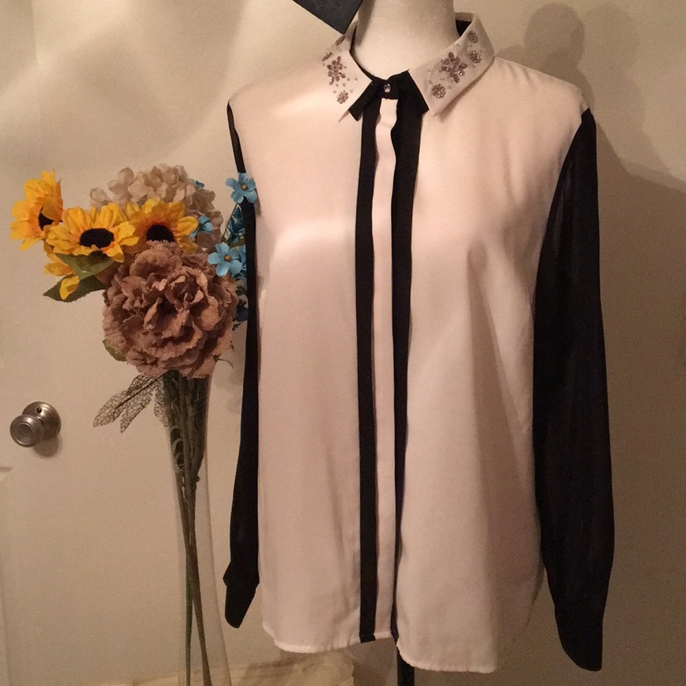 SOLD Beautiful Jeweled Collar Button Down Blouse